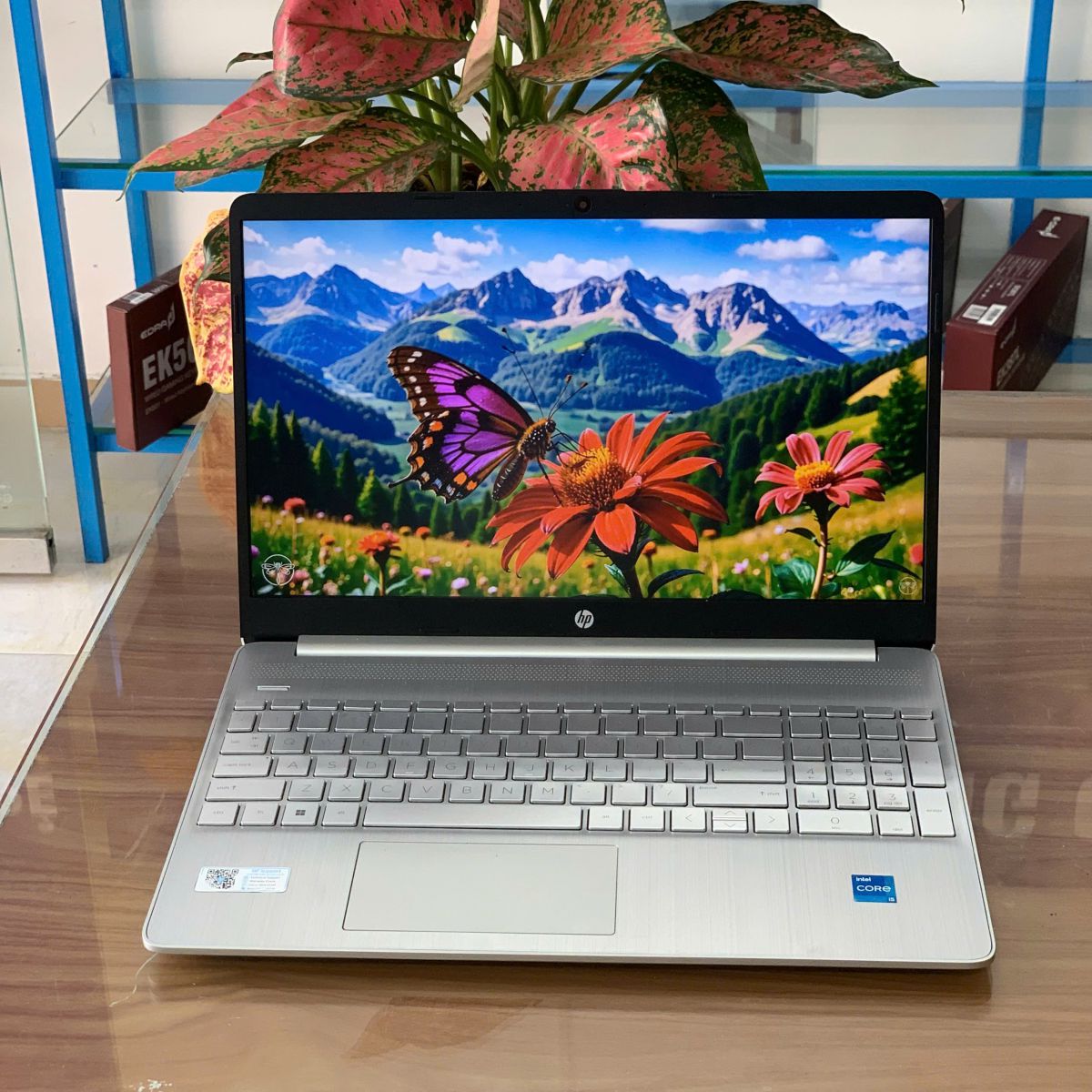 Laptop HP 15S-FQ2XXX Core i5-1135G7 | RAM 8GB | SSD 512GB